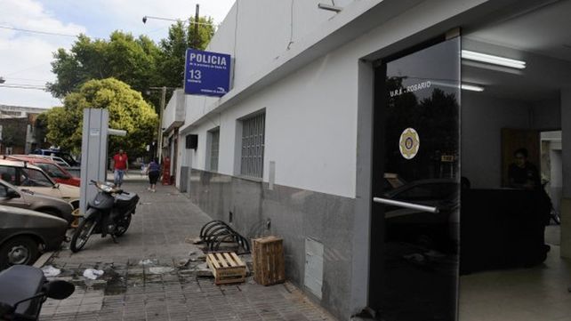 Golpeó a su mujer, a sus hijos e intentó incendiar la casa abriendo una garrafa