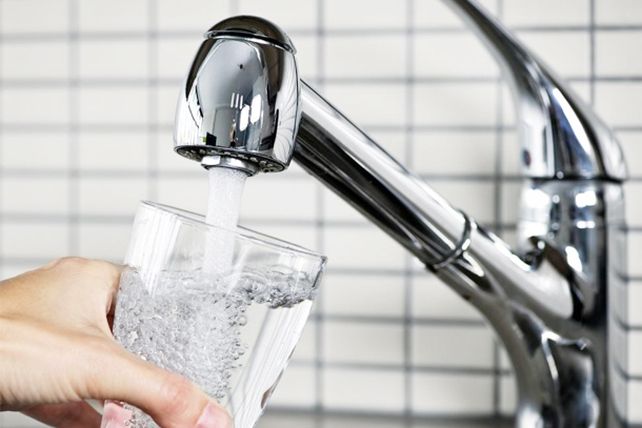 Se firmó la adecuación tarifaria del agua potable en la provincia