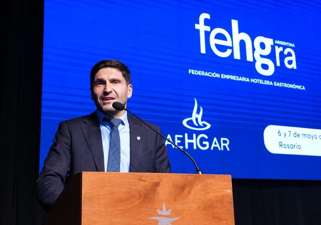Pullaro habló de su política de seguridad en el congreso del sector hotelero gastronómico.