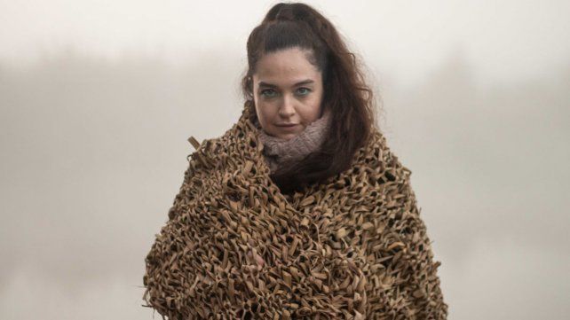 Amorela presenta Fábula Blanca