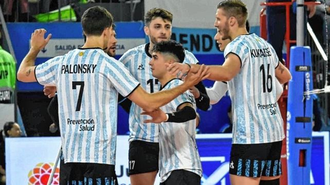 La Selección Argentina de Vóley obtuvo un extratriunfo sobre Cuba en San Juan.