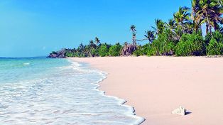 Las playas de Kenia se vuelven un atractivo para turistas que buscan conocer destinos exóticos y disfrutas de paisajes naturales.