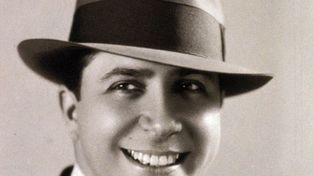 El Morocho del Abasto. Carlos Gardel cambió su apellido.