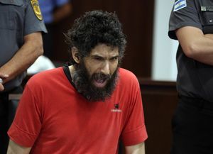 Juicio al hombre gato: lo desalojaron de la sala porque no paraba de maullar