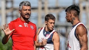 Munúa, con dos grandes dudas en el equipo titular de Unión