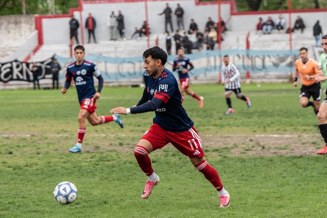 Leones FC. Cristian Bonesso