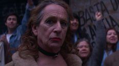 Alfredo Castro protagoniza el filme en el que interpreta a la travesti La Loca del Frente. “Evitamos el cliché, pero tampoco queríamos hacer una estatua de bronce”, dijo el director. Alfredo Castro protagoniza el filme en el que interpreta a la travesti La Loca del Frente. “Evitamos el cliché, pero tampoco queríamos hacer una estatua de bronce”, dijo el director.