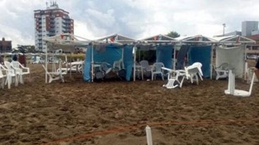 Nos habíamos refugiado en una carpa, dijo el amigo de una víctima fatal