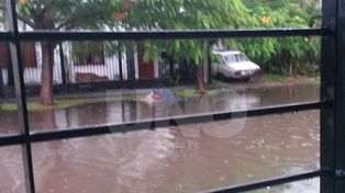 Vecinos de Guadalupe denunciaron la falta de servicio eléctrico durante la tarde del martes mientras se desataba una fuerte tormenta sobre la ciudad.