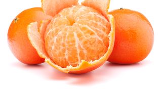 Murió una niña tras comer una mandarina que habría sido fumigada con agrotóxicos