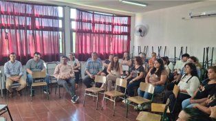 Institutos de Educación Superior denuncian y se movilizan por cierres
