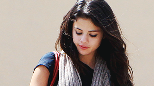 Selena Gómez reveló las sensaciones de vivir durante 90 días sin usar el celular