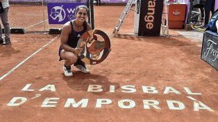 Lourdes Carlé hizo historia: ganó su primer título y clasificó a Roland Garros