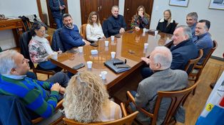 Las autoridades del radicalismo y el socialismo de Santa Fe mantuvieron una reunión de trabajo en la capital provincial.