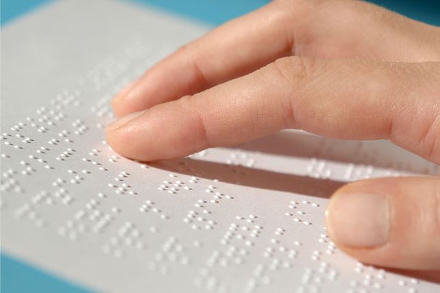 Las personas con discapacidad visual podrían leer sus impuestos