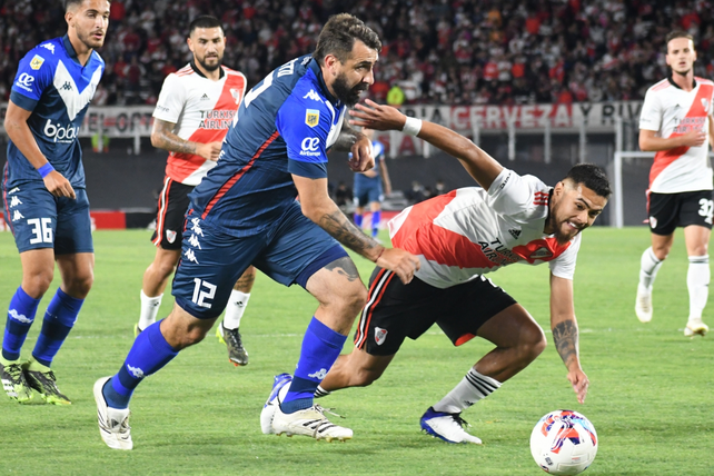 Vélez y River abren una picante llave argentina en Liniers