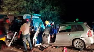 Tragedia en La Rioja: nueve muertos al chocar una ambulancia y un auto en la ruta nacional 38