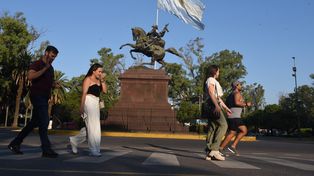 Ecuestre. Manuel Belgrano.