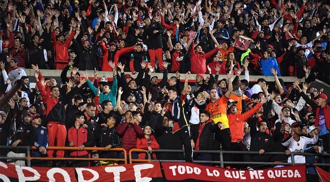 Hinchas de Colón
