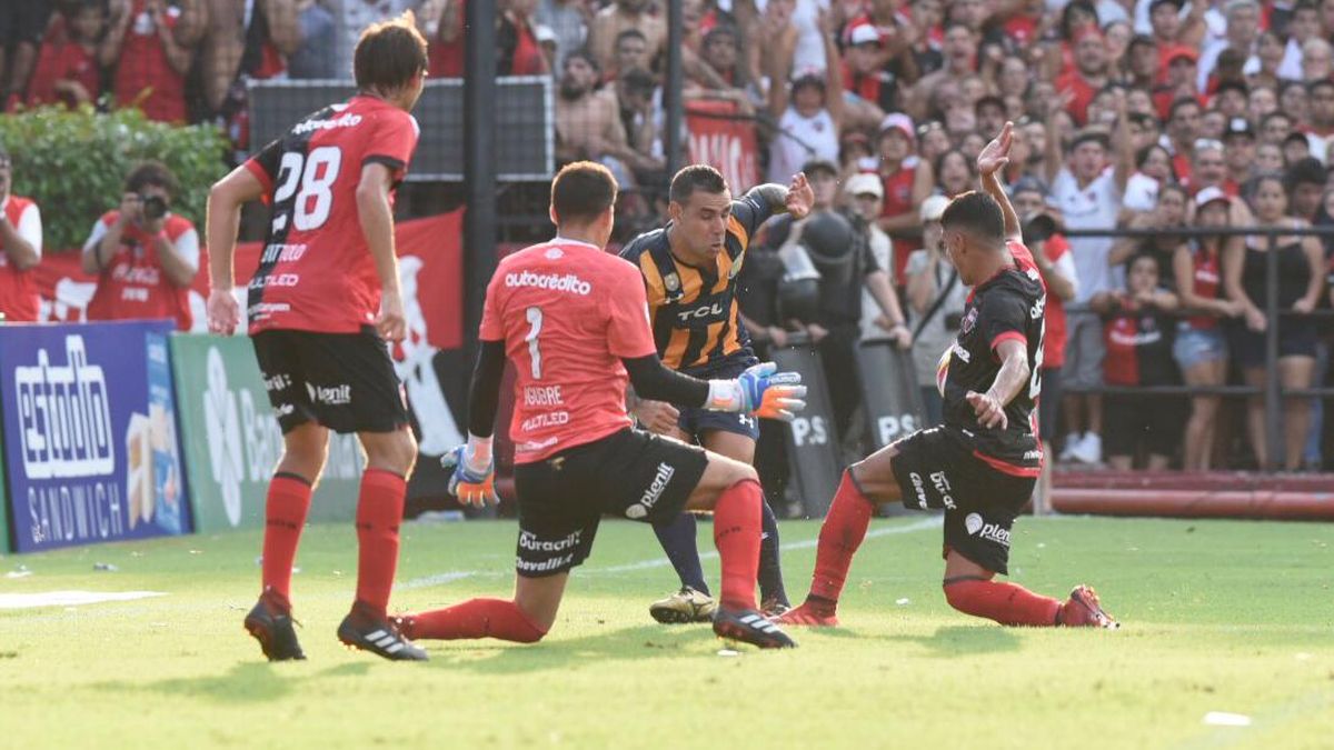 Newells y Central, un 0 a 0 para olvidar rápidamente