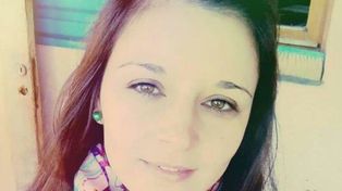 {alttext(Carla Pereira fue víctima de femicidio.,#Ni Una Menos informó el fallecimiento de Carla Pereira en San Luis )}