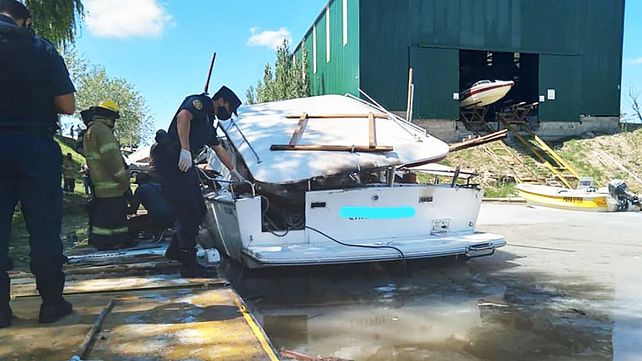 Explosión en una embarcación amarrada en el club Náutico