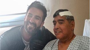 Estoy abollado, le dice Maradona a Leopoldo Luque en el video que le mandó tras la operación