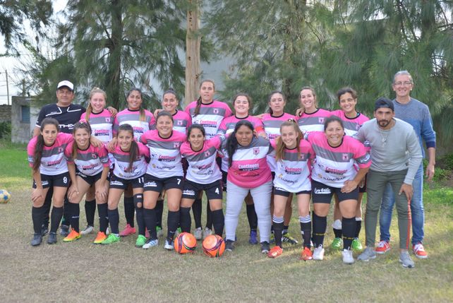 Arenas FC es uno de los equipos que milita en la Liga Paranaense de Fútbol Femenino.
