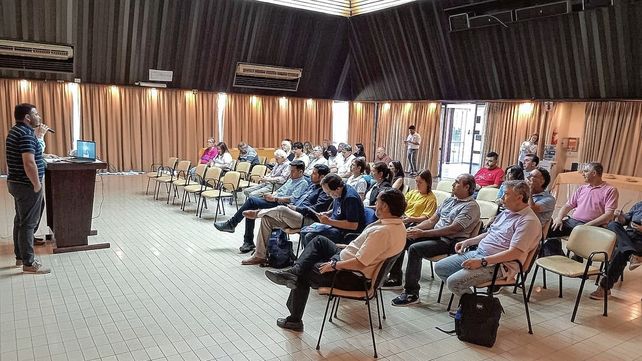 AMET presente en el 1er Foro Provincial en Defensa de la Educación Técnico Profesional