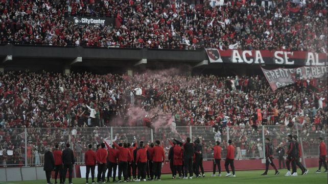 El banderazo de Newells se hizo sentir en el Coloso del Parque: quién se llevó todos los aplausos