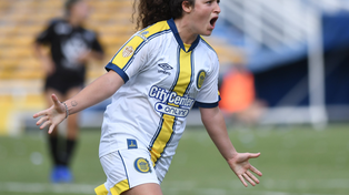 Lara López hizo el tercer gol de Rosario Central
