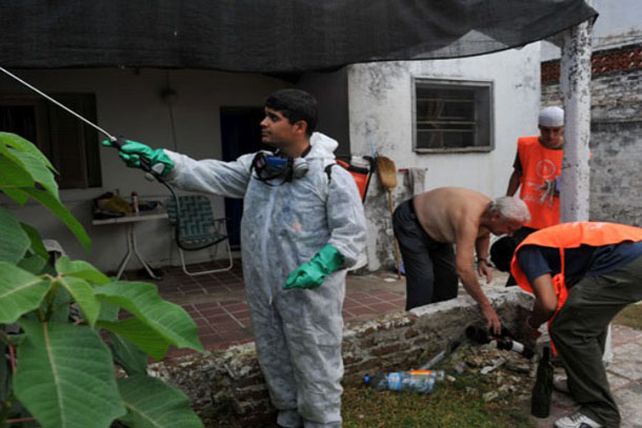“El caso de dengue está controlado pero es necesario prevenir y mantener la limpieza”