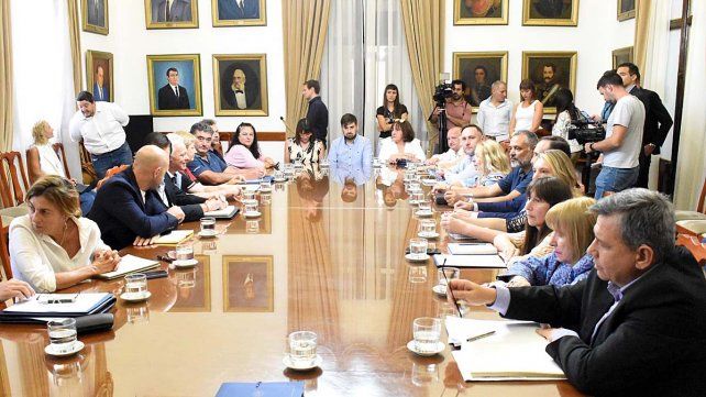 Agmer destacó la vocación del Gobierno de continuar con la paritarias tras la reunión que el Ejecutivo mantuvo con los estatales. Se ofreció el 12