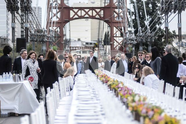 Así fue Cocina a ocho manos en el Puente Colgante Así fue Cocina a ocho manos en el Puente Colgante