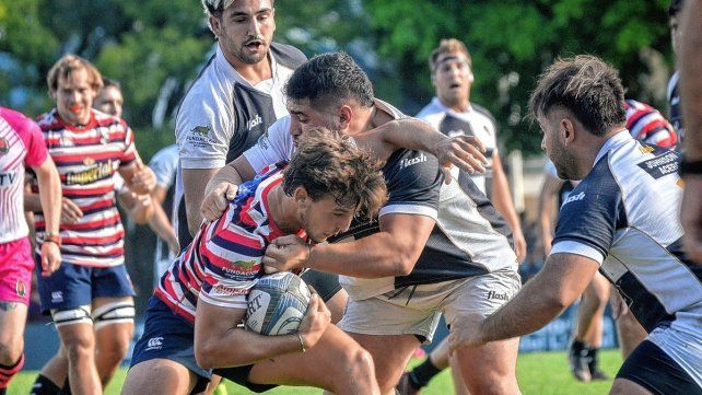 Estudiantes juega por el Torneo Regional de rugby.