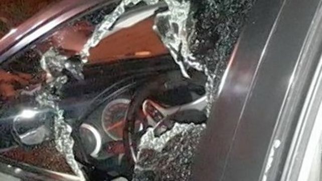 Policía internado tras ser herido en un violento asalto