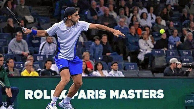 Cerúndolo perdió con Tsitsipas y se despidió del Masters de París