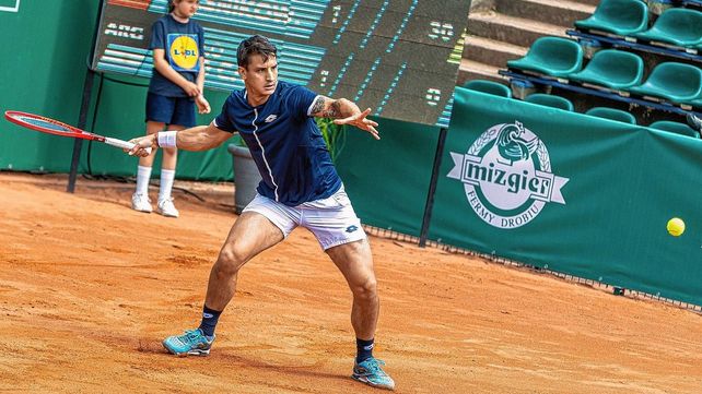 Camilo Carabelli viene desarrollando un buen torneo y está en los cuartos de final del Challenger de Lima.&nbsp;