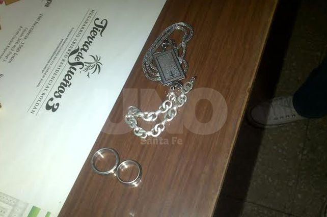 Los elementos secuestrados en el procedimiento realizado en Roldán