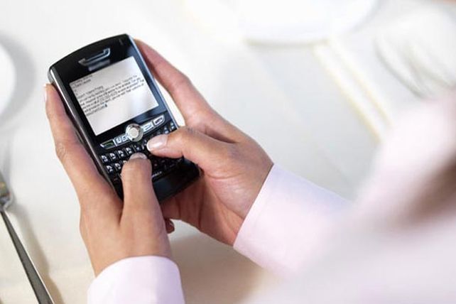 La empresa de telefonía celular Movistar se quedó sin servicio en todo el país