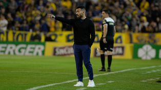Uno de los golpes más fuertes que sufrió Tevez desde que está en Central fue la eliminación de Copa Argentina.