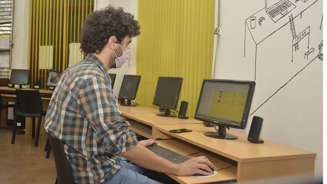 En la Universidad Nacional del Rosario apuntan&nbsp; a un regreso a clases paulatino tras las vacaciones.&nbsp;