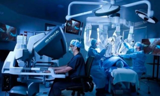 Una intervención quirúrgica llevada a cabo con un robot Da Vinci Xi.&nbsp;