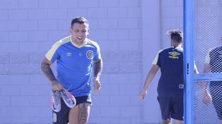 Vecchio apunta ahora a firmar por un club y demostrar que todavia puede dar mucho desde lo futbolístico.