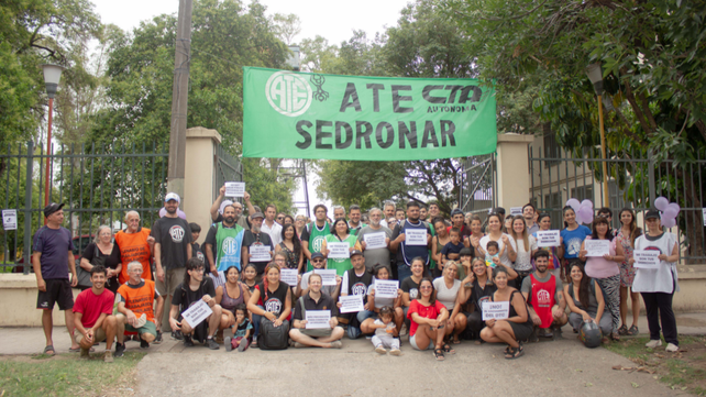 Más de 100 personas