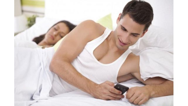 La Minociclina reduce el riesgo de que los hombres sean seducidos por mujeres atractivas y sin escrúpulos.