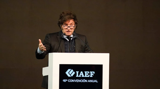 Javier Milei cruzó a Cristina Kirchner en su discurso tras tener un intercambio por redes sociales con la ex vicepresidenta.