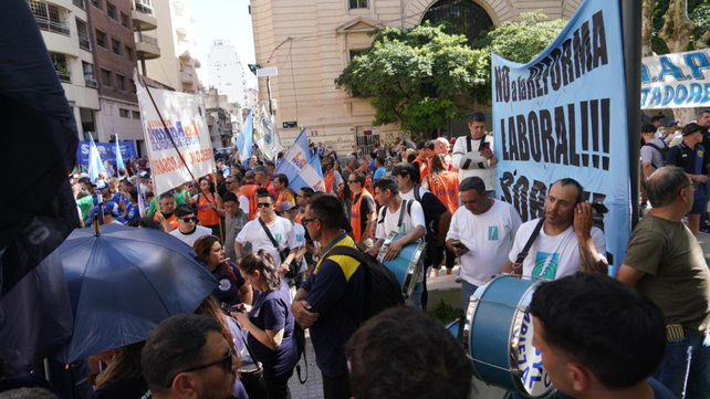 Concejo Municipal: buscan que Rosario tenga su propio protocolo antipiquetes