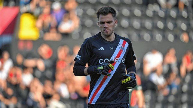 Ezequiel Centurión es el arquero de River.