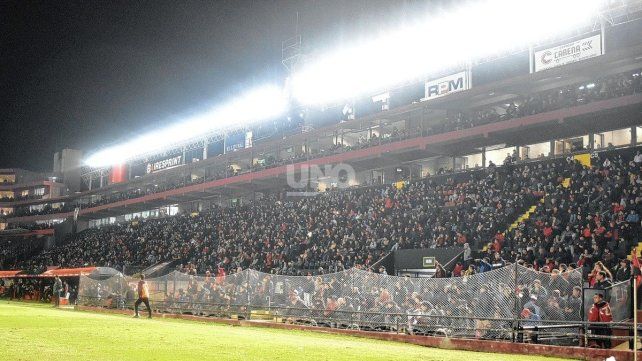 ¡Por lejos! Colón es el equipo con más socios en la Primera Nacional